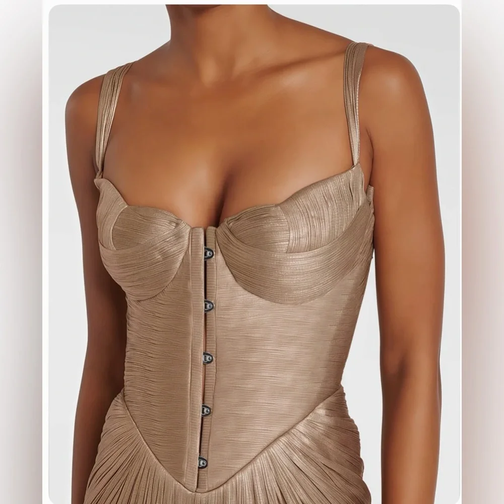 Elegant Tan Maxi Dress - Picture 7 of 9